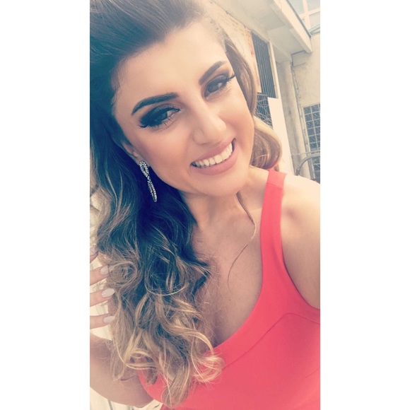 Meet your Posher, LENA!  - Picture 1 of 6